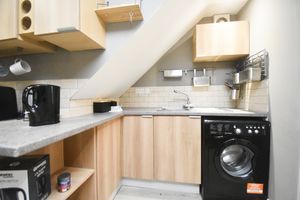 Photo 8- click for photo gallery